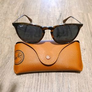 Ray-Ban ERIKA CLASSIC Polarized Sunglasses